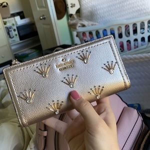 Gorgeous Kate spade clutch wallet beaded